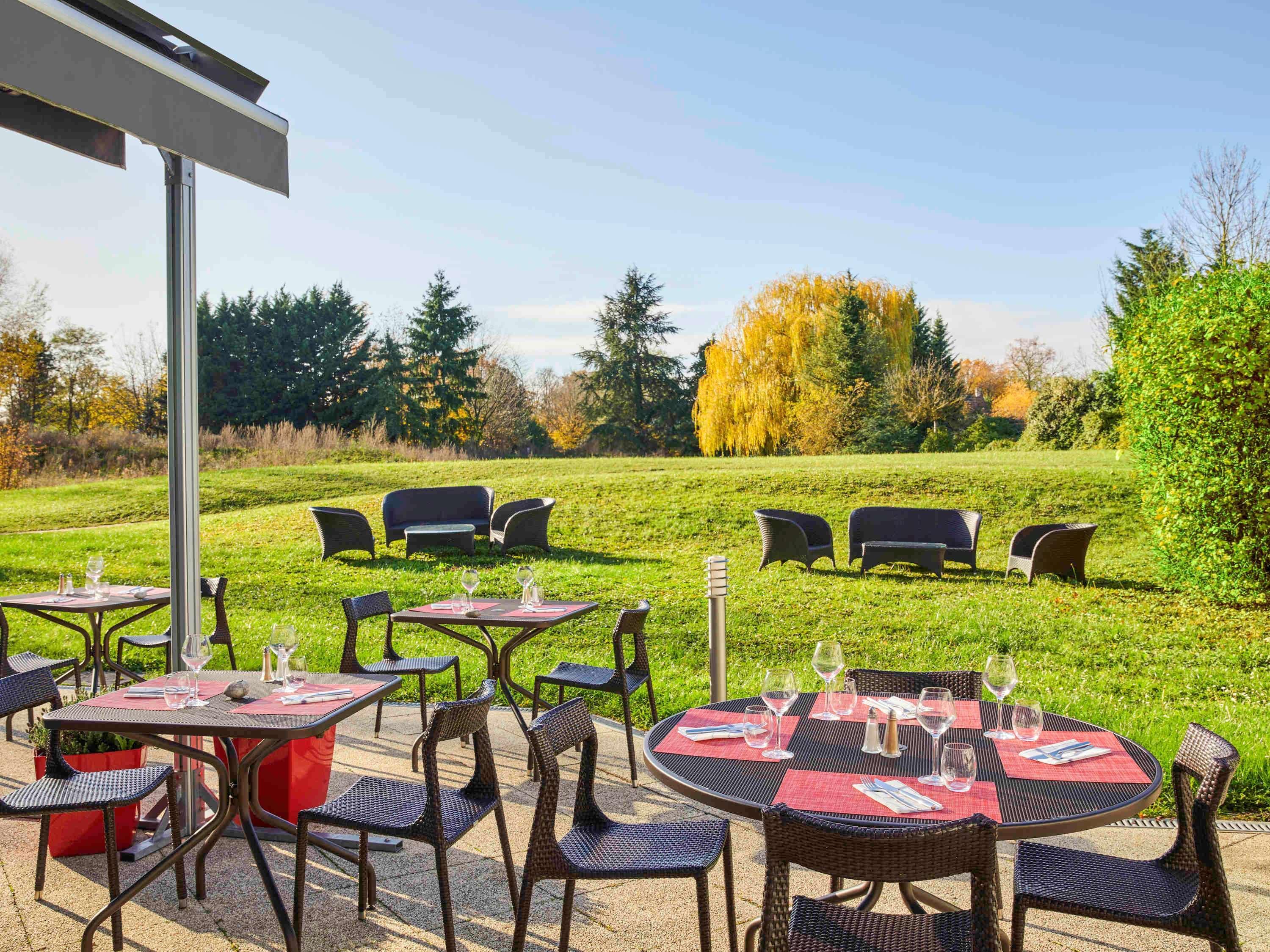 Hotel Novotel Senart Golf De Greenparc 4*