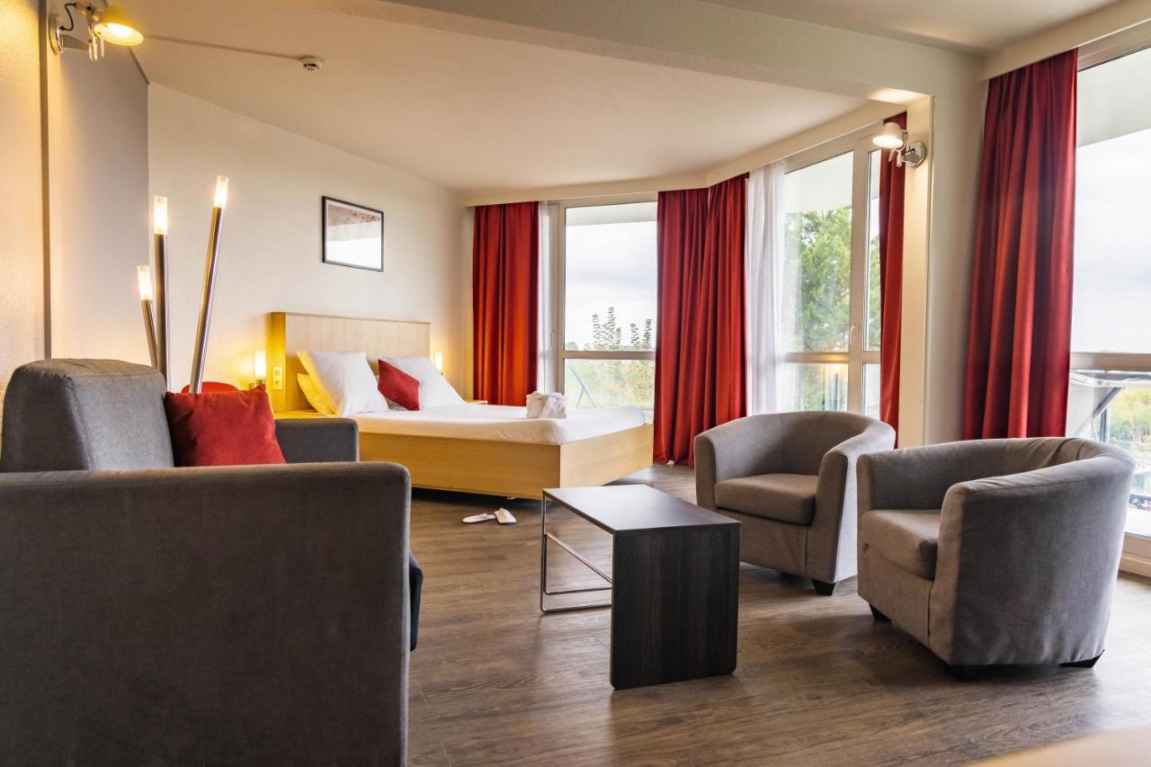 Novotel Senart Golf De Greenparc Hotel Saint-Pierre-du-Perray